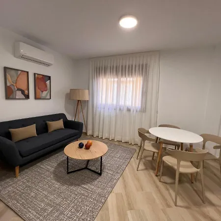 Dona Emilia * Costa Adeje (Tenerife)